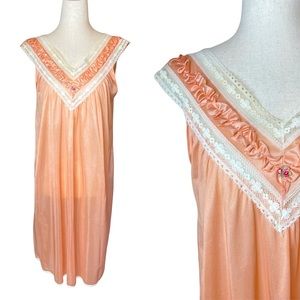 Vintage 60s Peach Dreamsicle Lace Trim Ruffle Night Dress